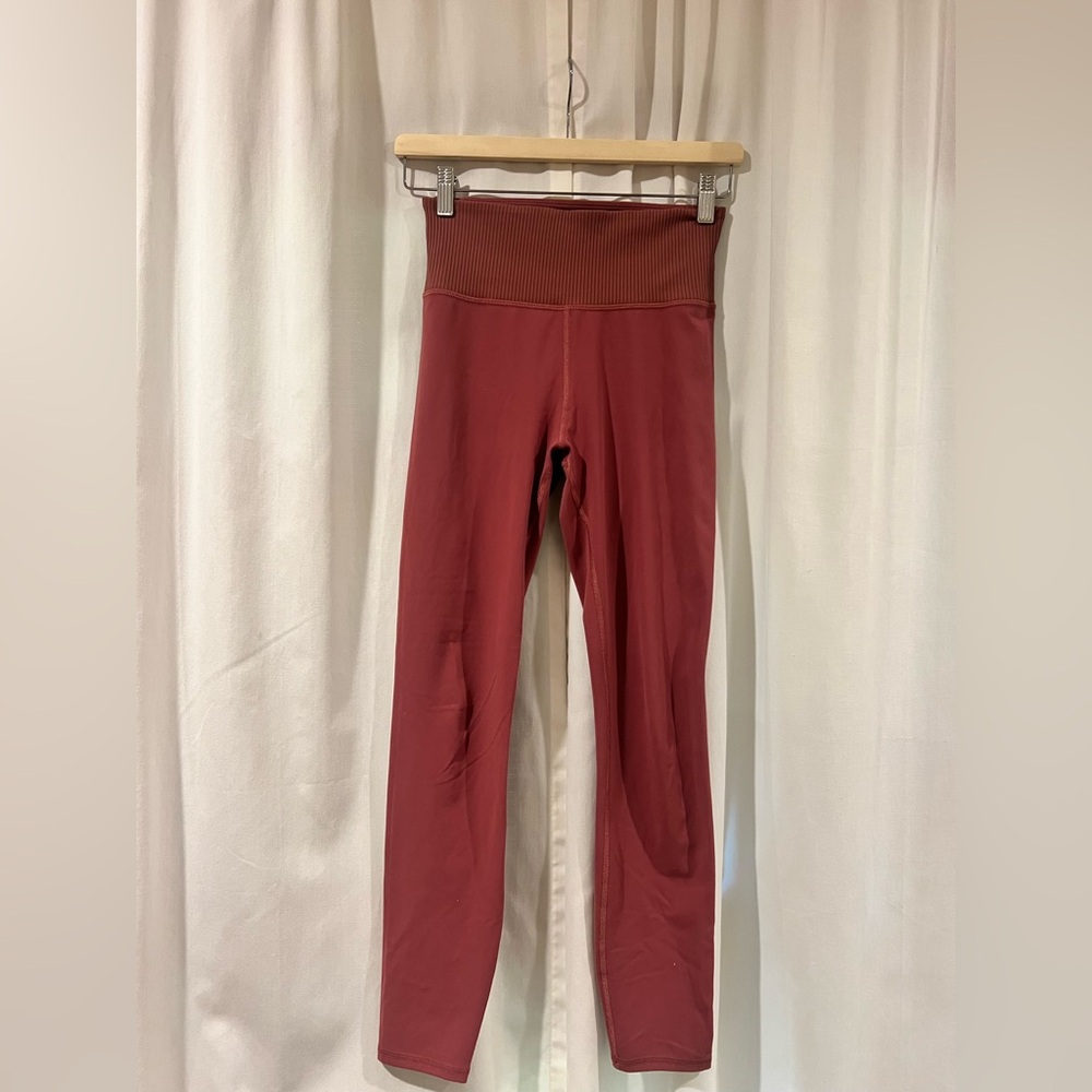 VUORI leggings
